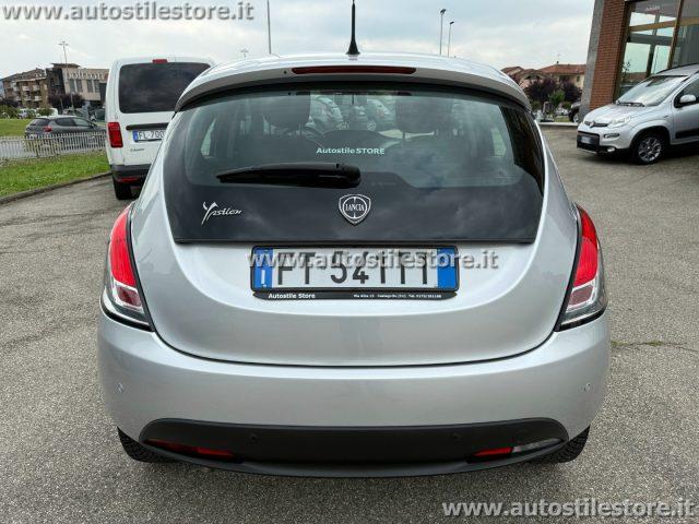 LANCIA Ypsilon 1.2 69 CV 5 porte GPL Ecochic Elefantino Blu