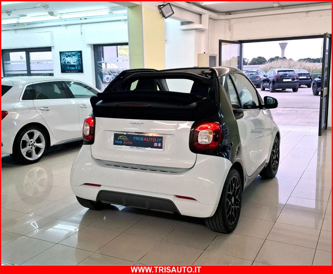 SMART Fortwo Cabrio 70 1.0 Twinamic Superpassion NEOPATENTATI