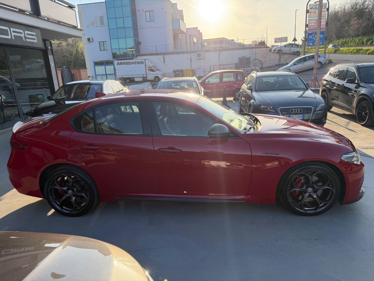 Alfa Romeo Giulia 2.2 Turbodiesel 210 CV AT8 AWD Q4 Veloce