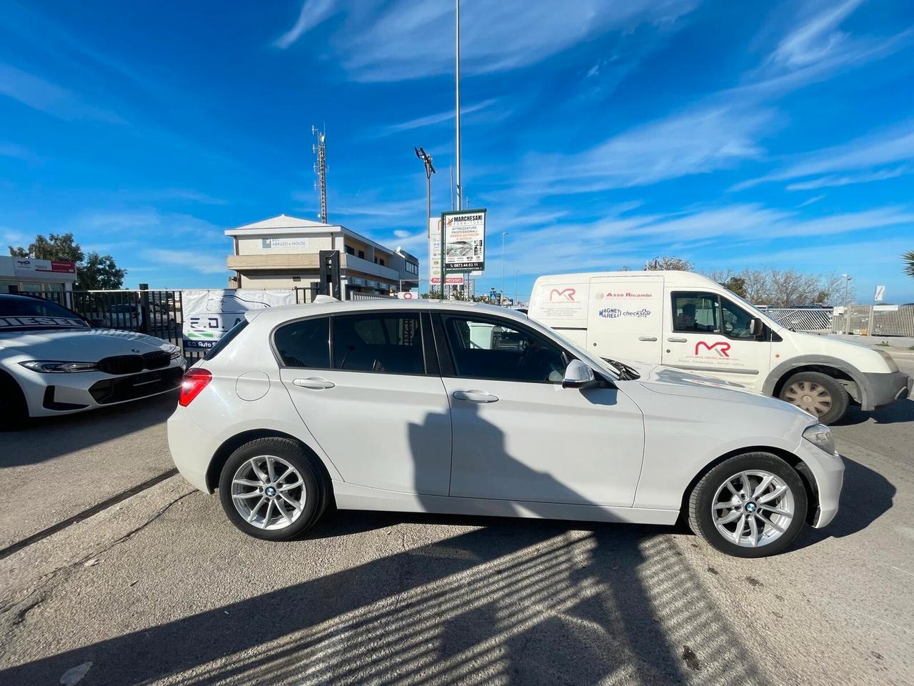 Bmw 116 116d 5p. Advantage