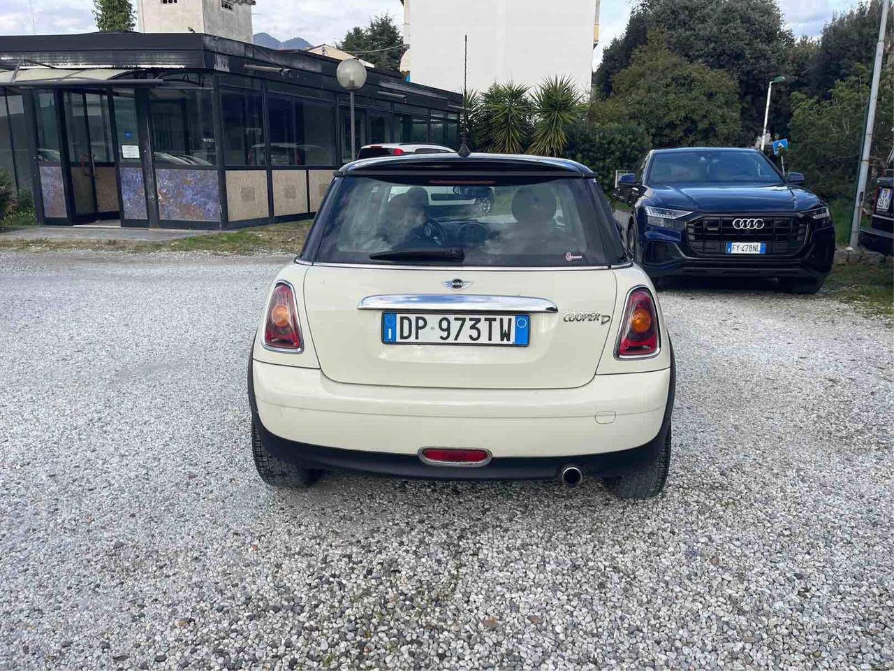 MINI COOPER D - AUTOMATICA - CHILLI