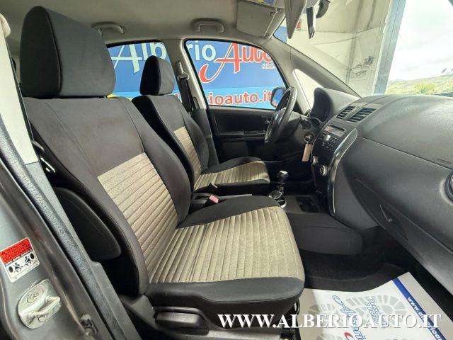 FIAT Sedici 2.0 MJT 16V DPF 4x4 Emotion