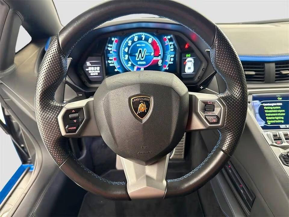 Lamborghini Aventador 6.5 V12 NOLEGGIO LUNGO TERMINE - LEASING FULL INCLUSIVE