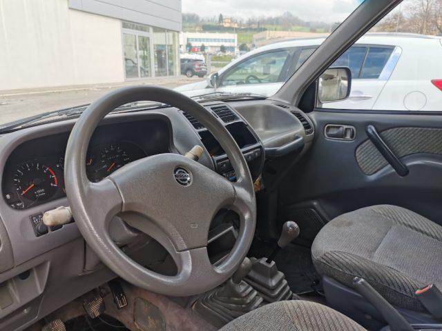 NISSAN Terrano II 2.4i 12V cat 3 porte SGX