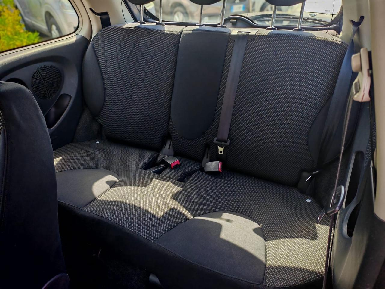 Nissan Micra 1.4 GPL