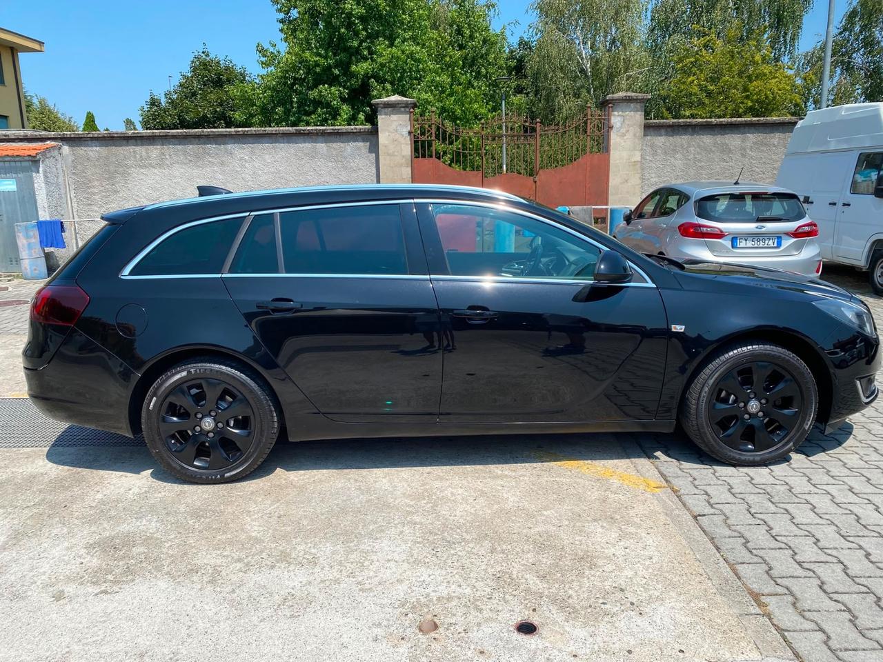 Opel Insignia 1.6 CDTI 136CV Sports Tourer aut. Cosmo
