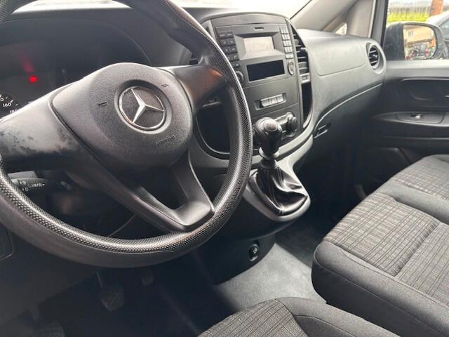 Mercedes-benz Vito 1.6 109 CDI PC-SL Tourer Base 9 POSTI