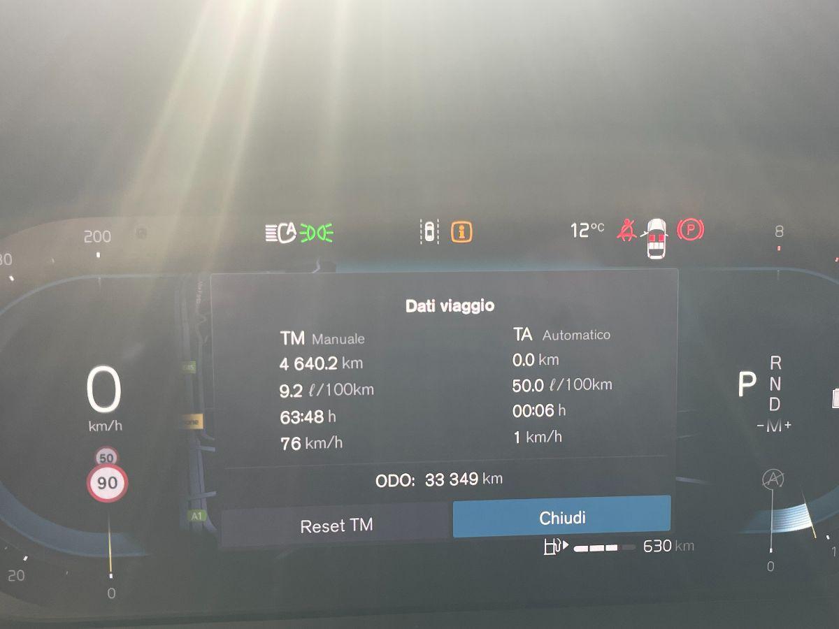 VOLVO - XC60 - B4 automatico Plus Dark