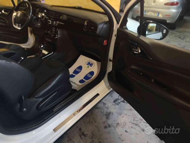 DS AUTOMOBILES DS 3 1.4 HDi 70 So Chic