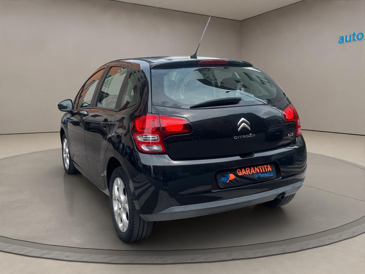 Citroen C3 NEOPATENTATI - BENZINA AREA B MILANO