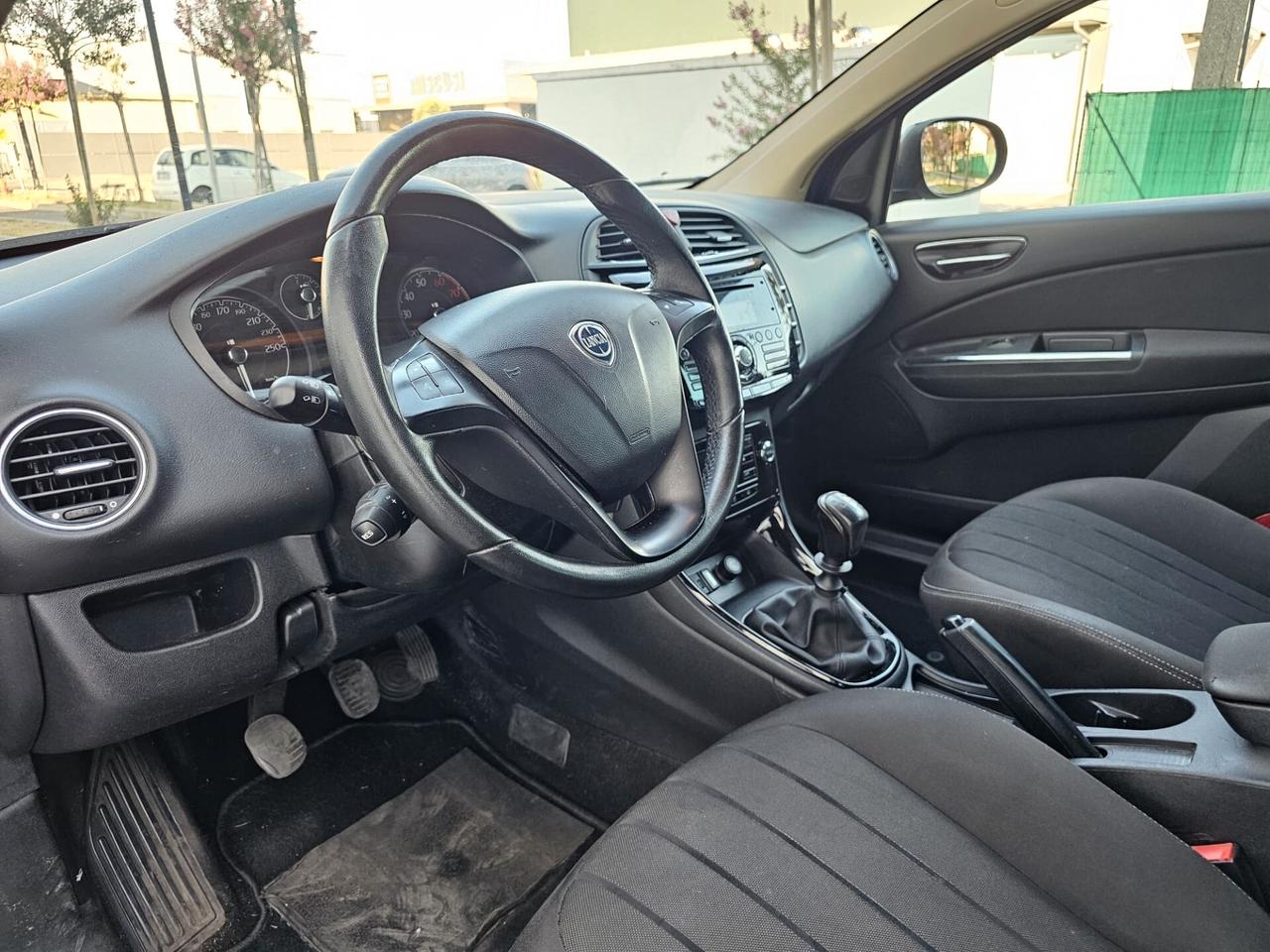 Lancia Delta 1.4 GPL