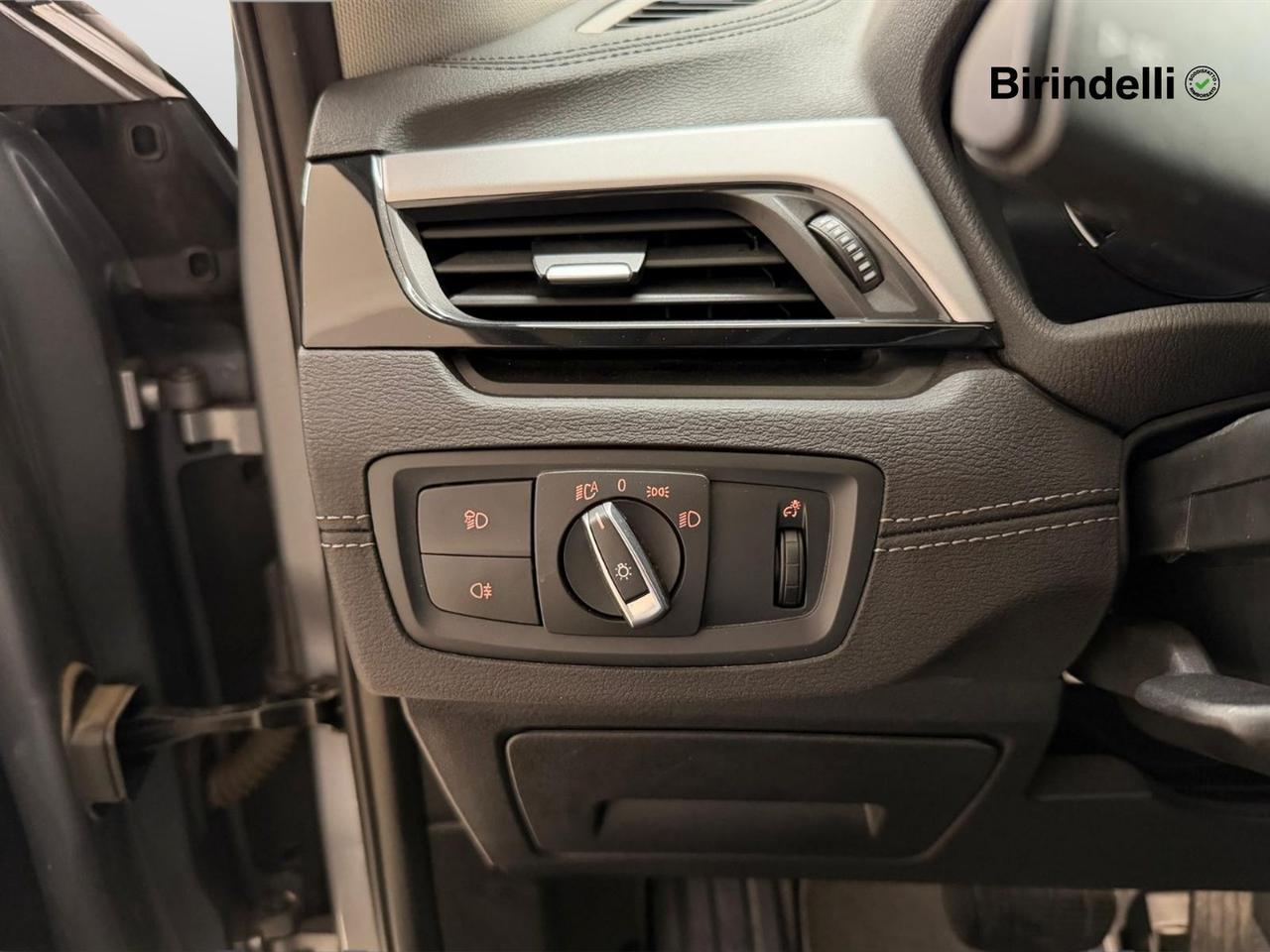BMW X2 (F39) - X2 sDrive18d Business-X