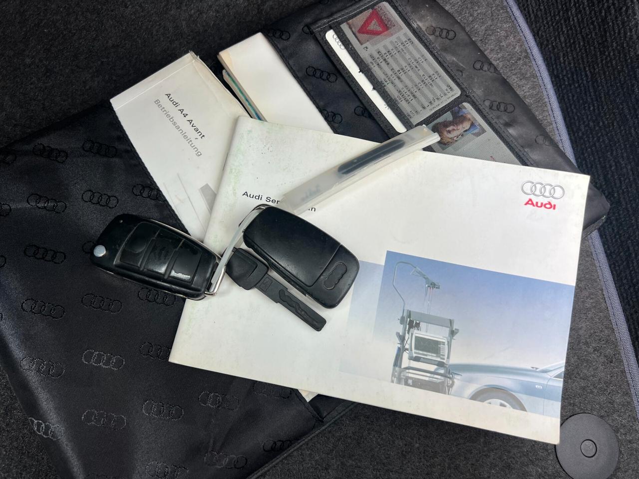 AUDI A4 1.9 TDI 115CV