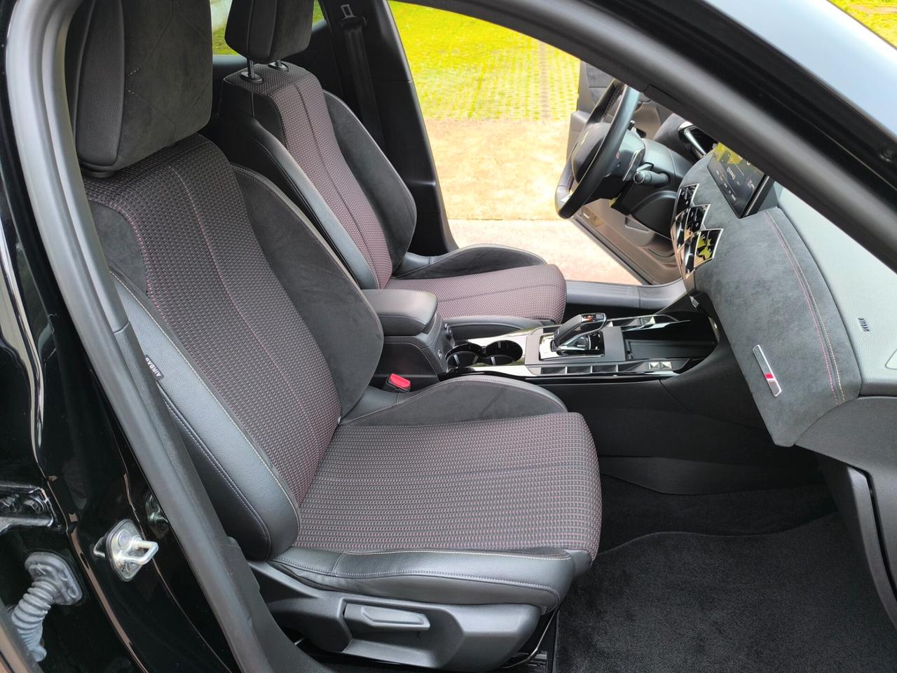 Ds DS3 3 Crossback PureTech 155 aut. Performance Line