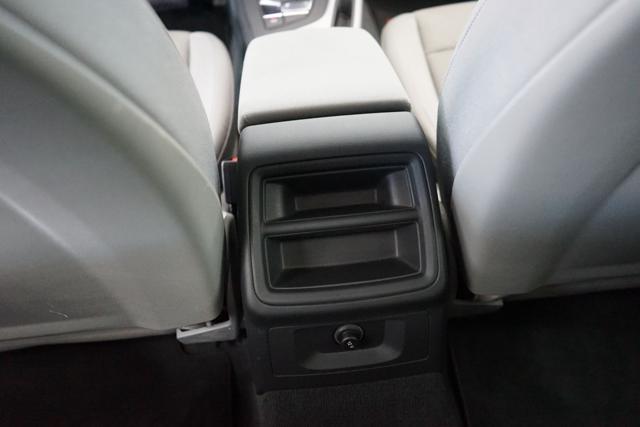 AUDI A4 Avant 35 TDI/163 CV S tronic Business Italiana Tag