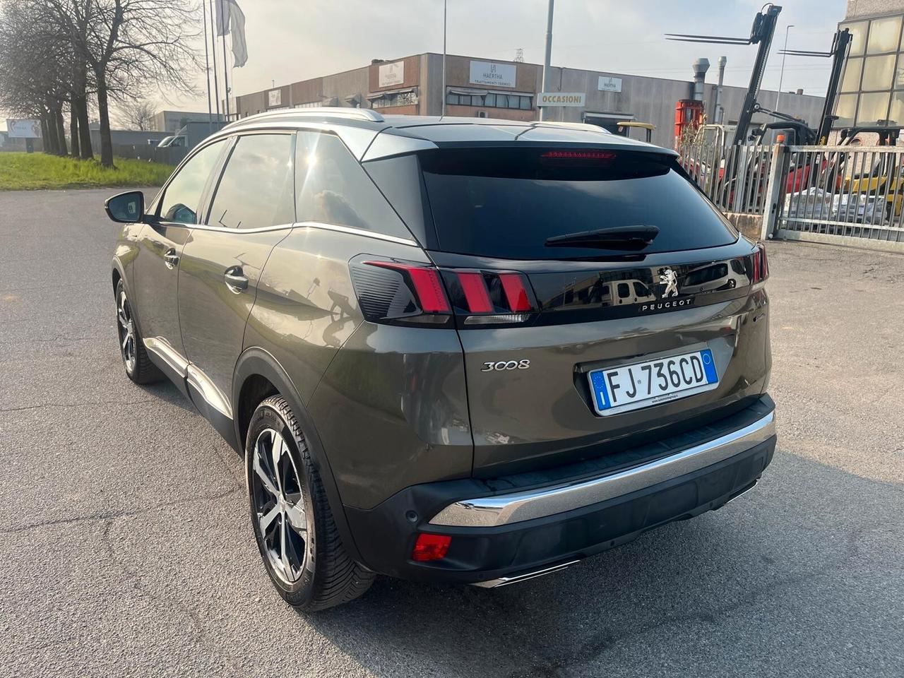 Peugeot 3008 BlueHDi 120 S&S Allure