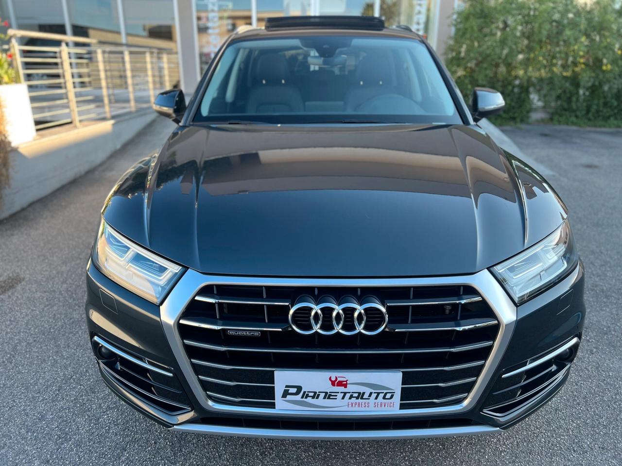 Audi Q5 40 2.0 tdi 205CV mhev Business quattro s-tronic