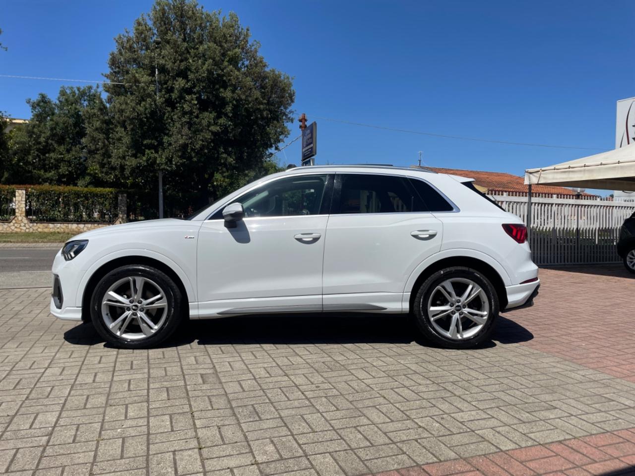 Audi Q3 35 TDI S tronic S line edition