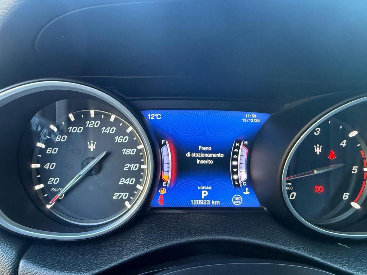 Maserati Levante V6 Diesel 275 CV AWD Granlusso