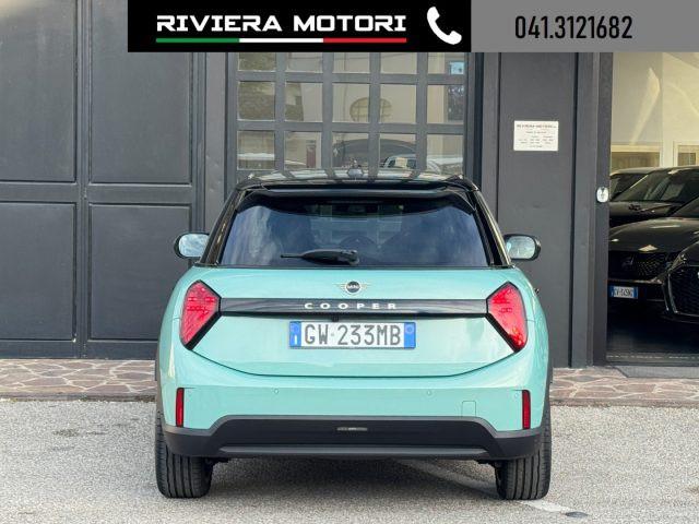 MINI Mini 5 Porte Cooper C Favoured