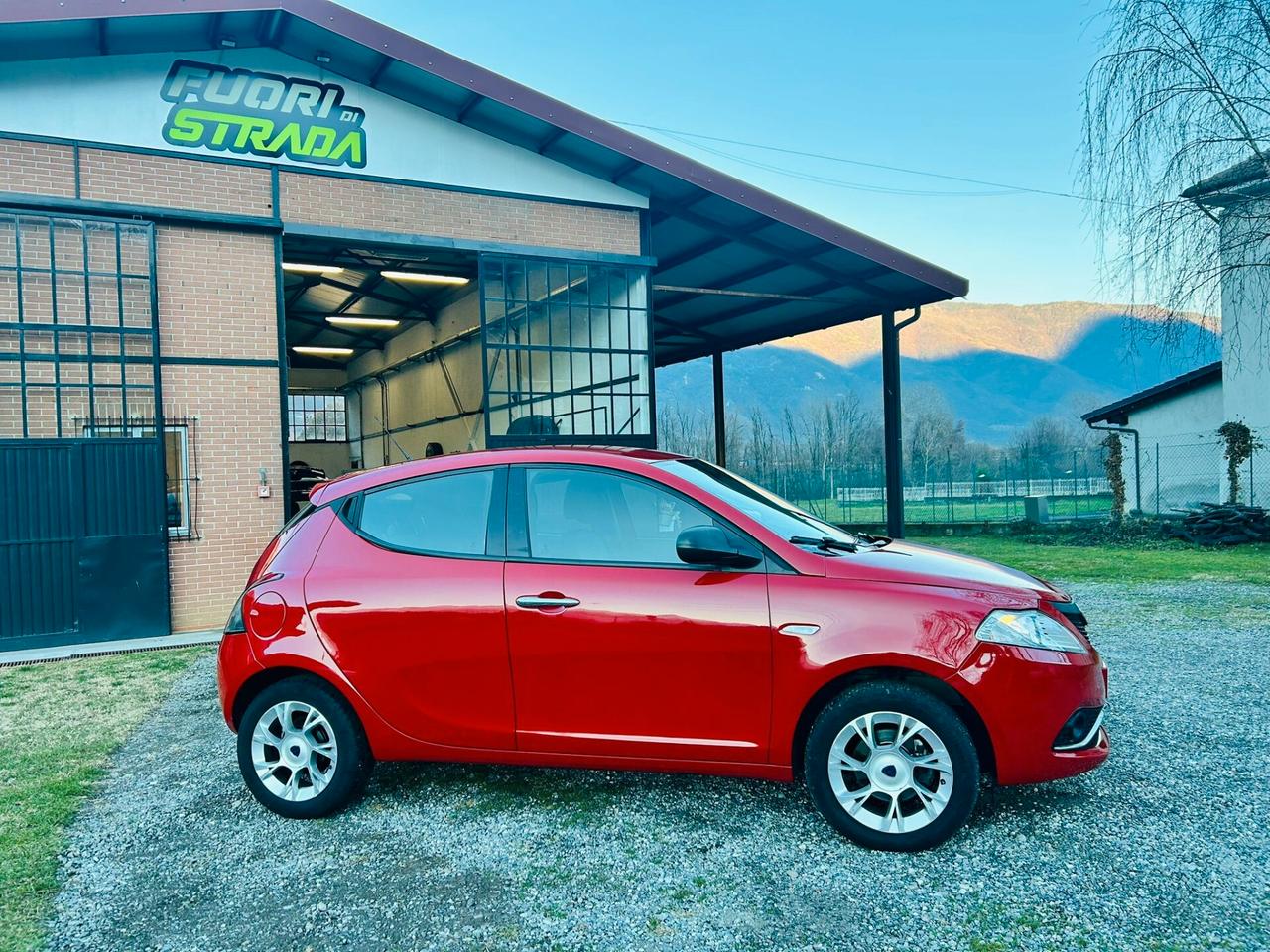 Lancia Ypsilon 1.2 Benzina Euro 6 49.000 KM