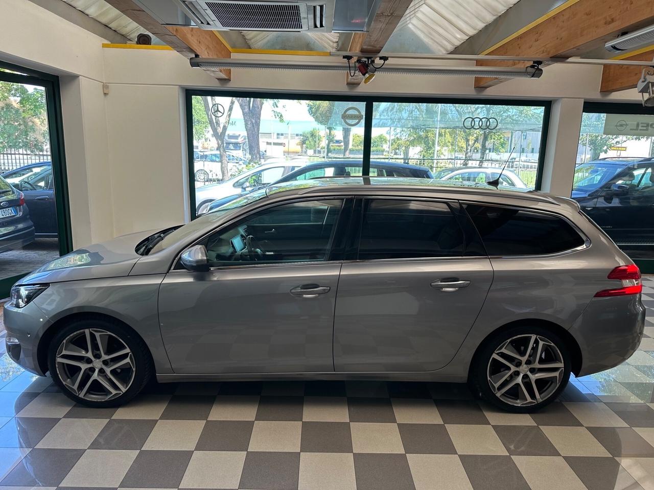 Peugeot 308 BlueHDi 150 S&S SW Allure GT Line