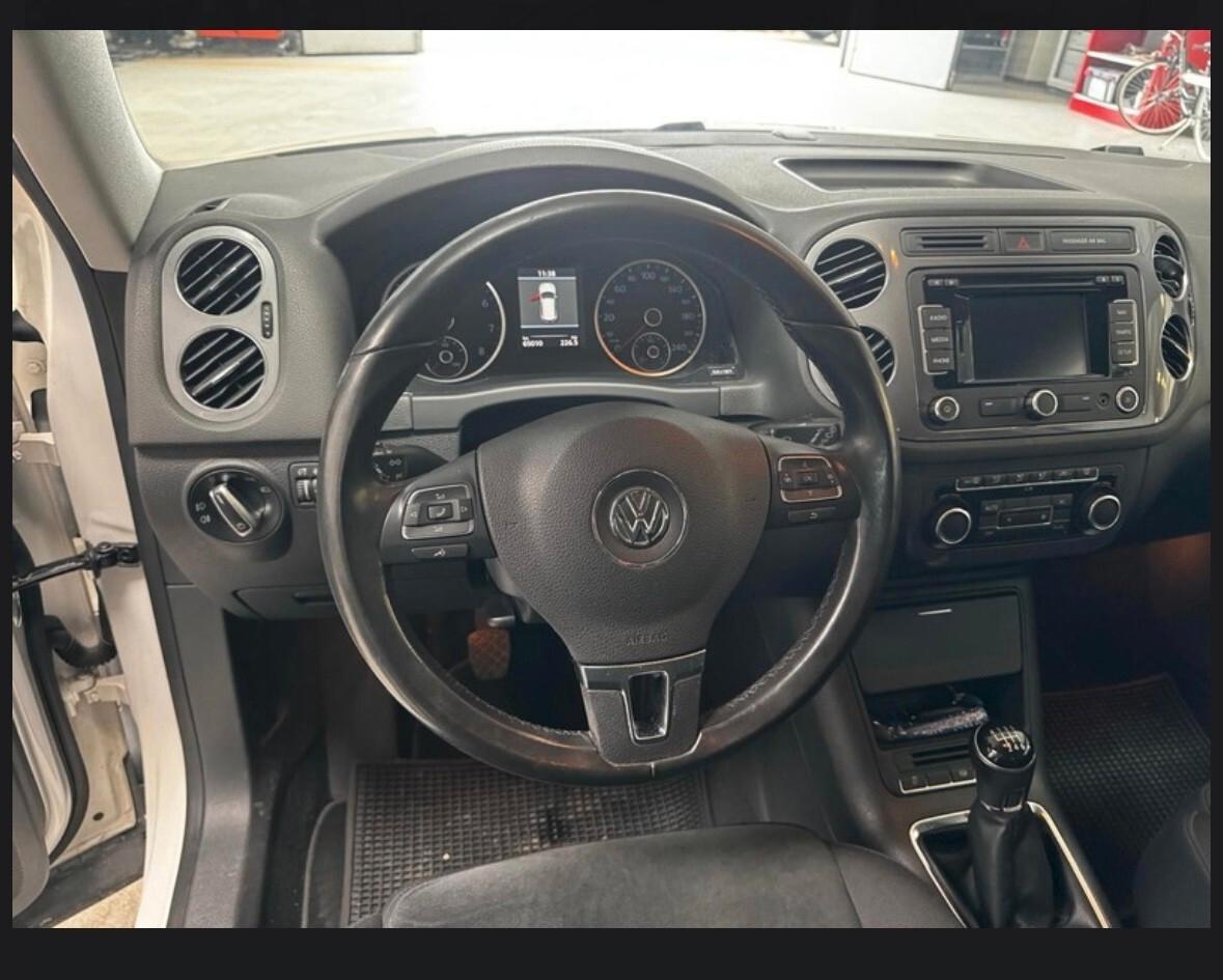 Volkswagen Tiguan 1.4 TSI 160 CV 4MOTION Sport & Style 65.000 KM UNIPROP.