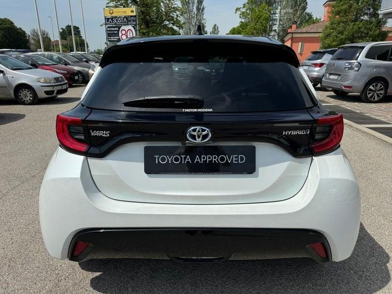 Toyota Yaris Hybrid Lounge MY22