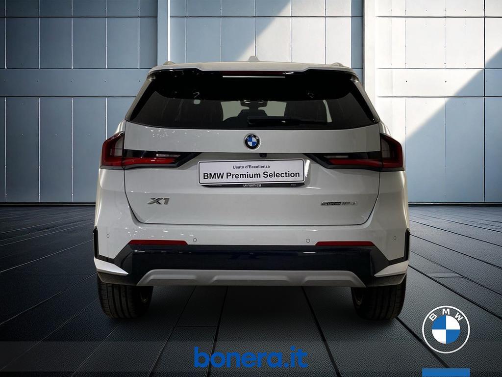 BMW X1 18 d X-Line Edition Essence sDrive DCT