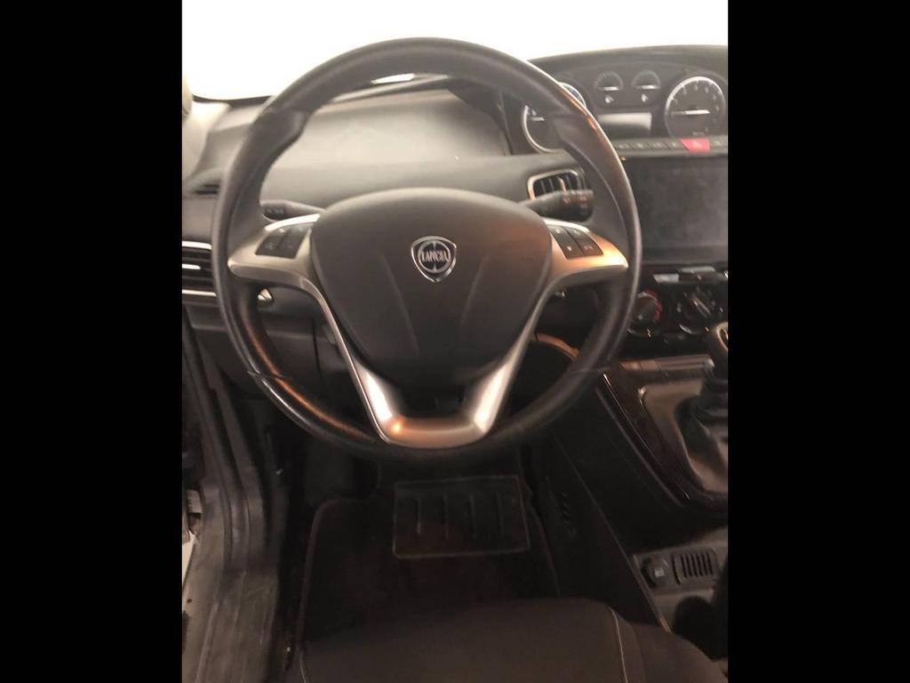 Lancia Ypsilon 5 Porte 1.0 FireFly Hybrid Gold