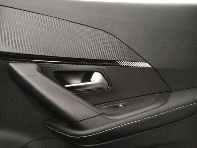 Peugeot 2008 PureTech 130 S&S EAT8 Allure
