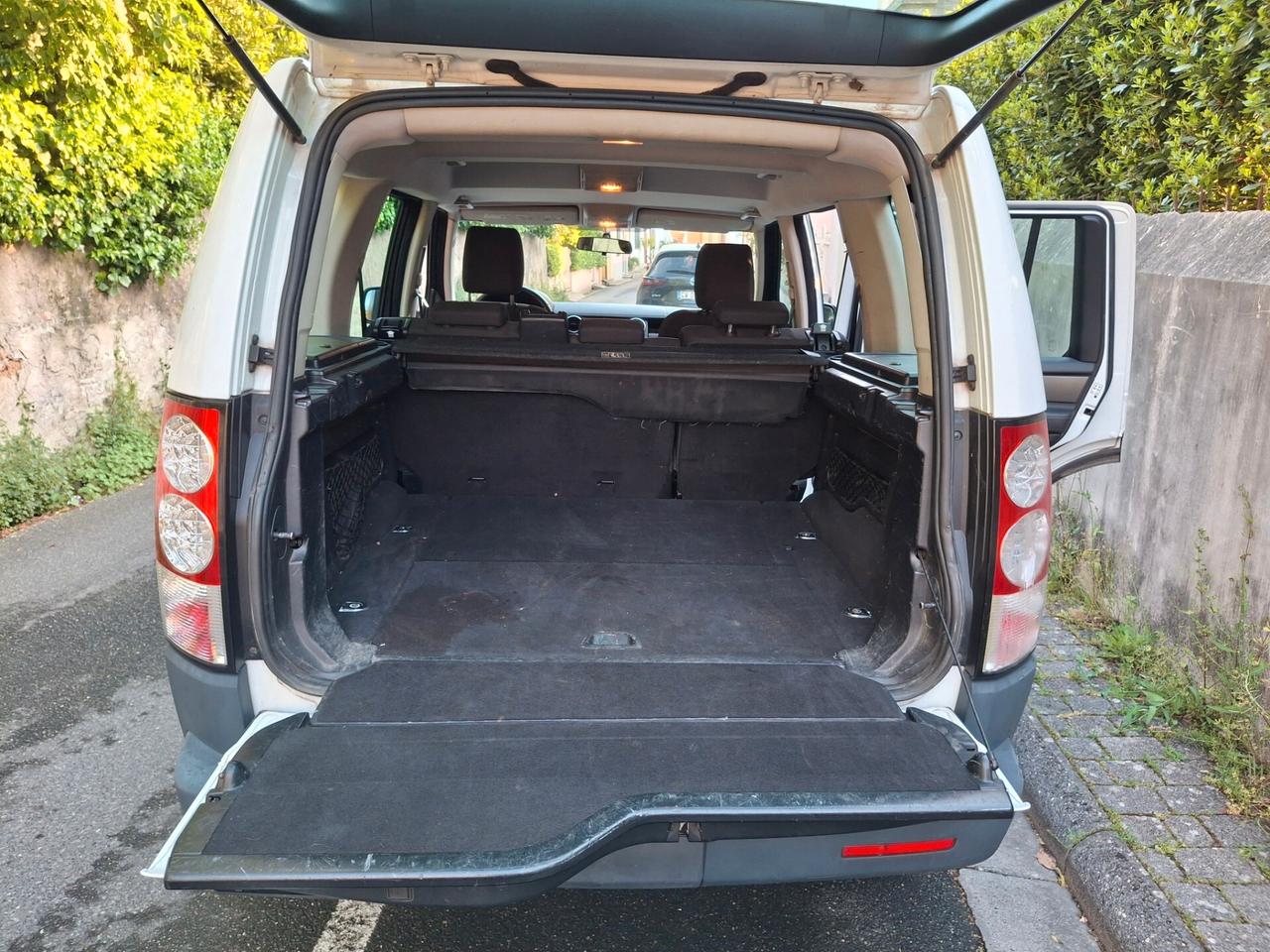 Land Rover Discovery 4 3.0 TDV6 210CV HSE