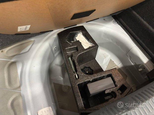 Volkswagen Polo 1.0 mpi Comfortline 75cv 5p