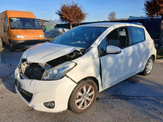 TOYOTA Yaris 1.0 5 porte
