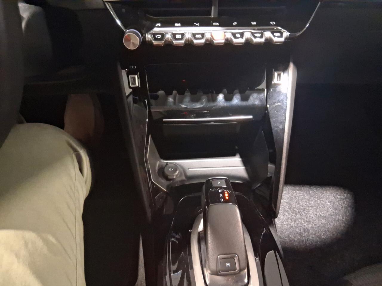 Peugeot 2008 PureTech 130 S&S EAT8 Allure Pack