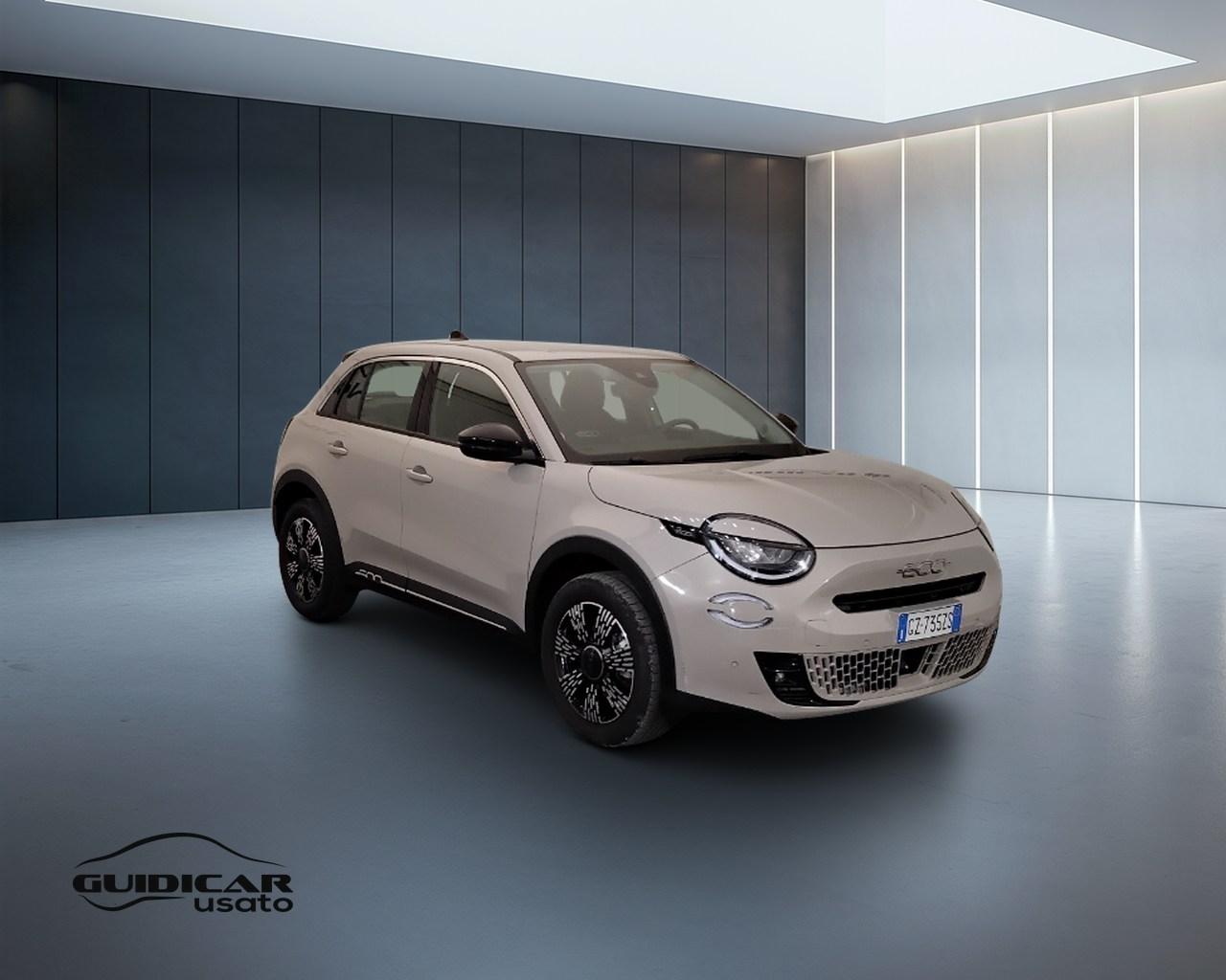 FIAT 600 IV 2023 - 600 1.2 hybrid Pop 145cv auto