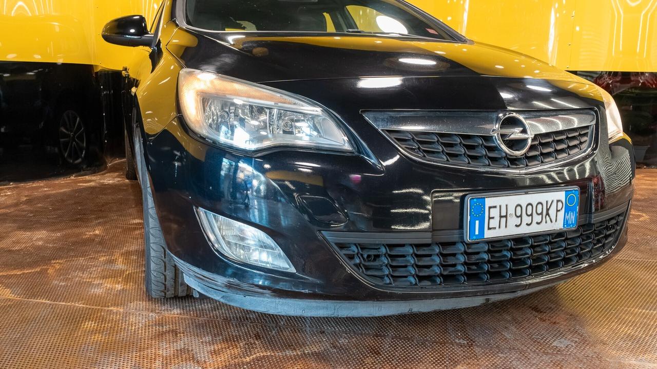 Opel Astra 1.7 CDTI 125CV Sports Tourer Cosmo PERMUTA