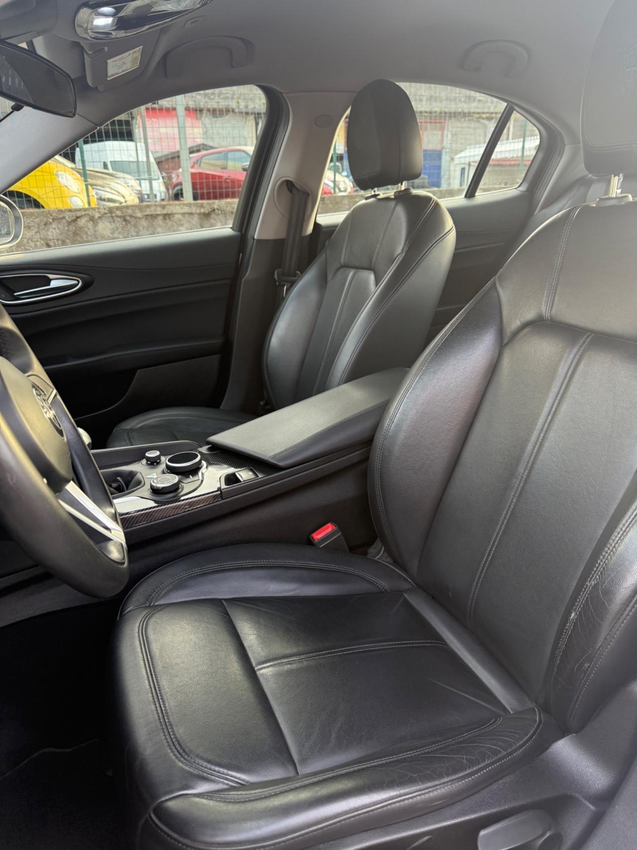 Alfa Romeo Giulia 2.2 Turbodiesel 150 CV
