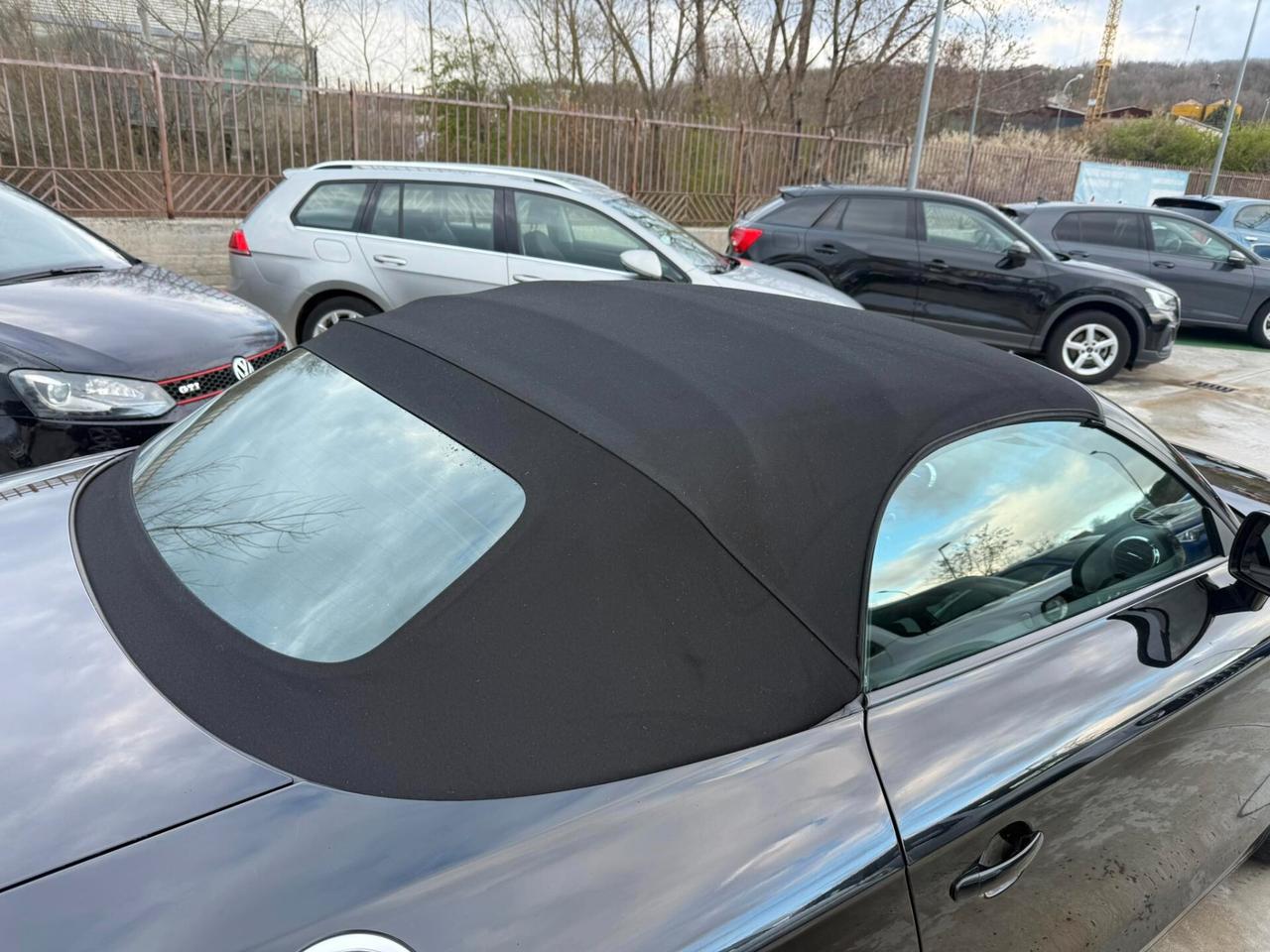 Audi TT -CABRIO- 2.0 Tdi 4x4 -S LINE-