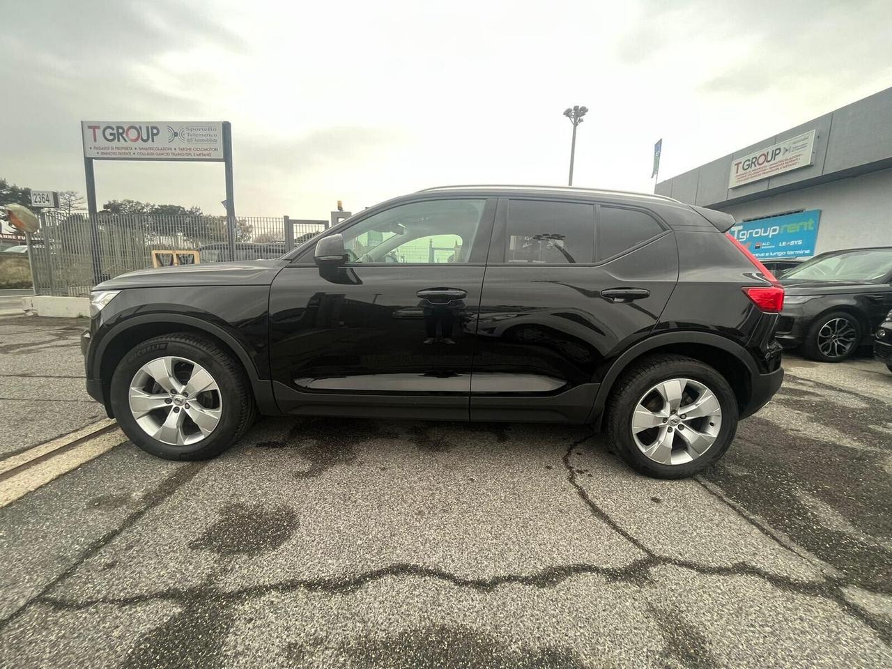 Volvo XC40 D3 AWD Geartronic Momentum