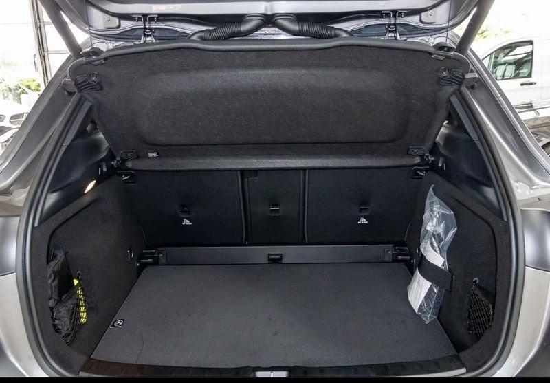 Mercedes-Benz GLA GLA 180 AMG Line ADVANCE PLUS LED CAMERA KEYLESS