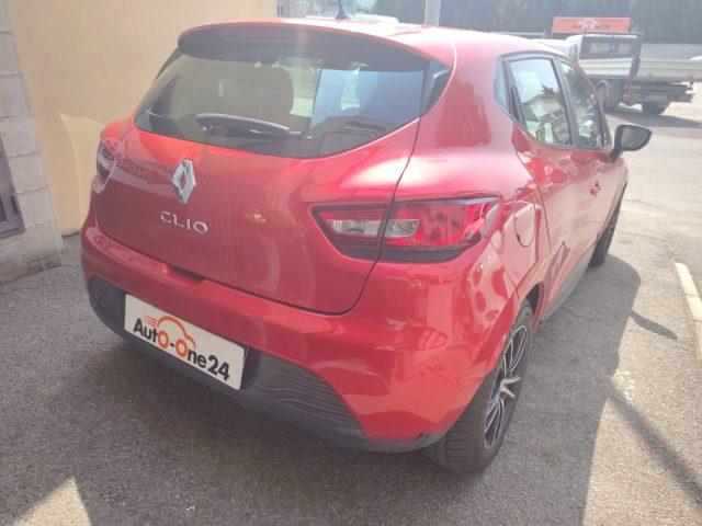 RENAULT Clio 1.2 75CV 5 porte Wave UNIPROPRIETARIO-NEOPATENTATI