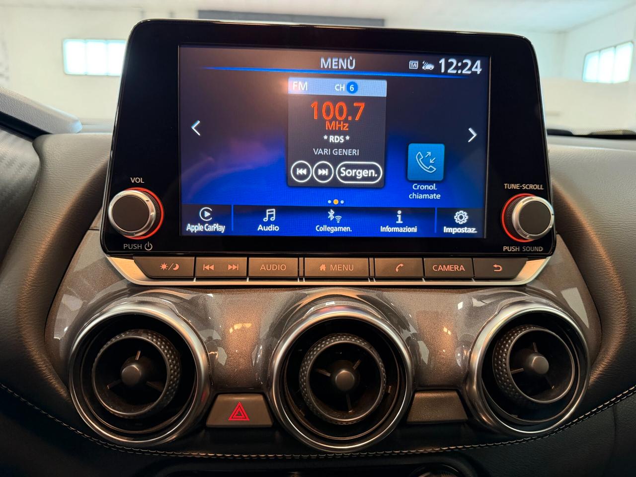 Nissan Juke 1.0 DIG-T 114 CV Tekna