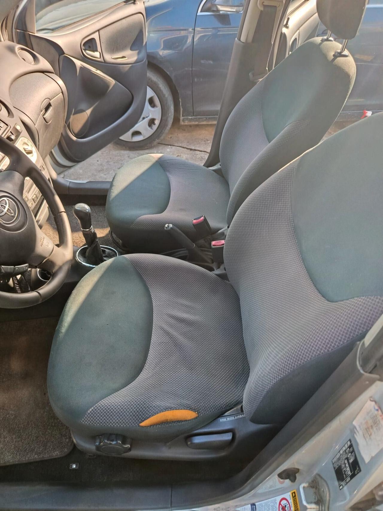 Toyota Yaris Verso 1.4 Tdi D-4D cat Sol '03