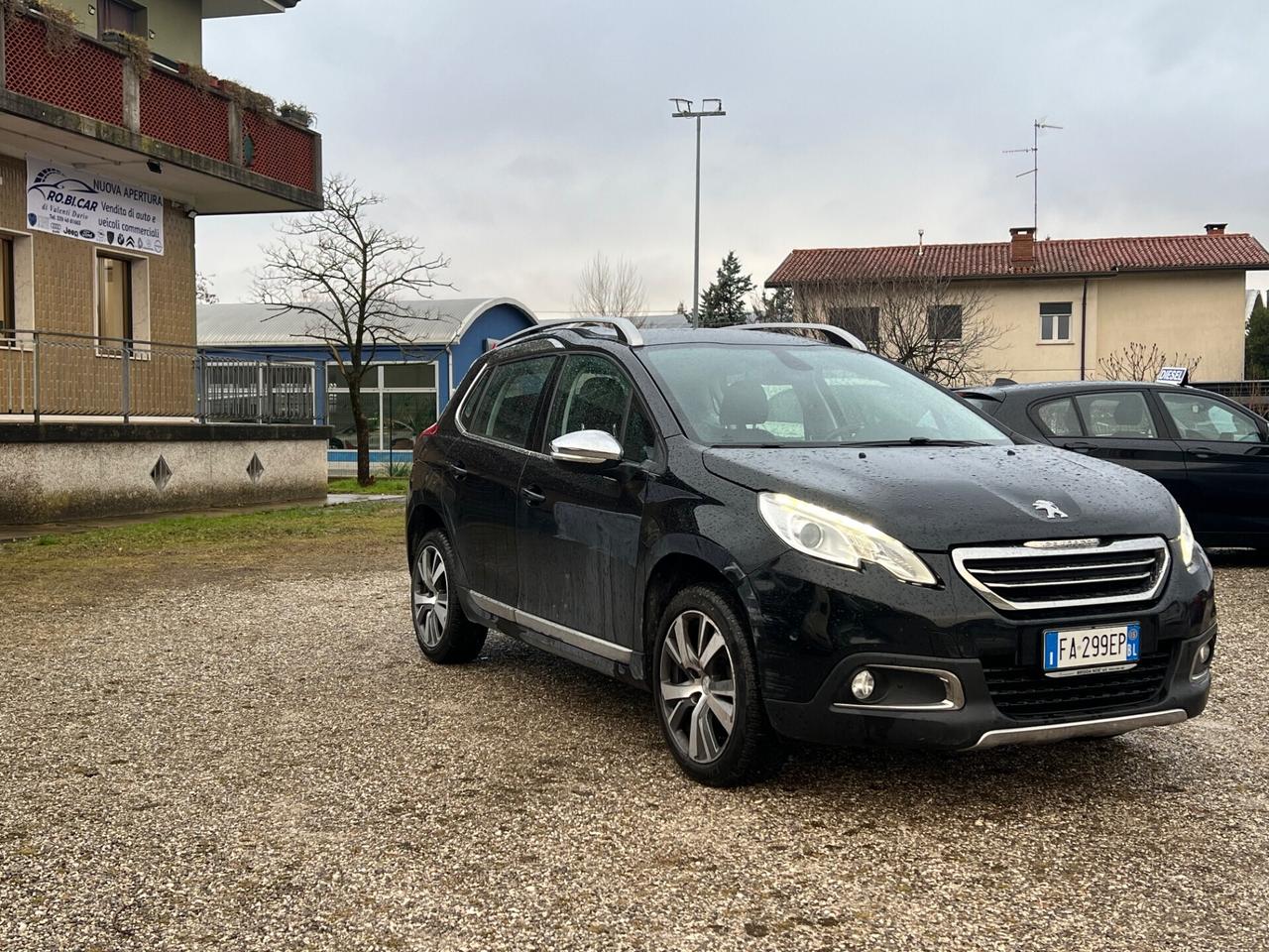 Peugeot 2008 BlueHDi 100 Black Matt