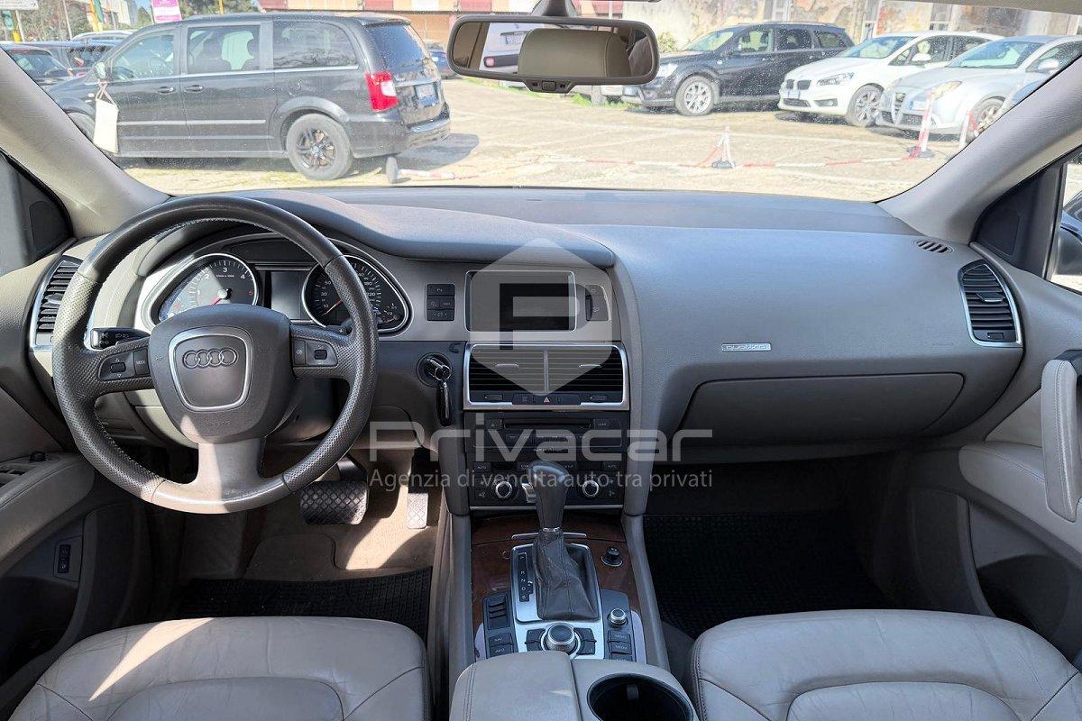 AUDI Q7 3.0 V6 TDI 233CV quattro tiptronic