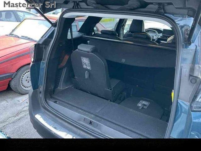 PEUGEOT 5008 5008 7 POSTI 2.0 180 cv bluehdi Allure - GH978HR