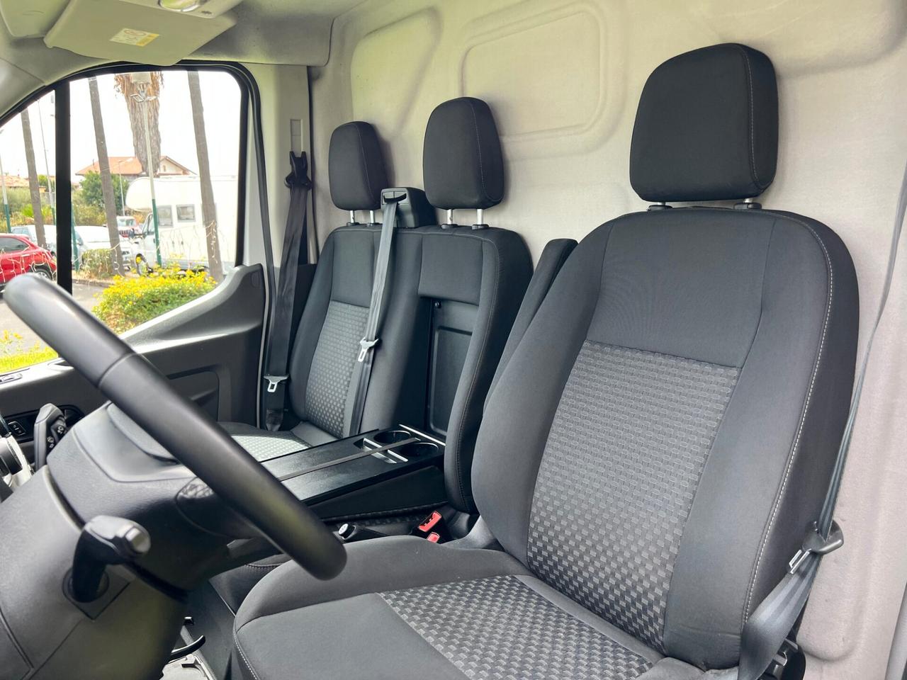 Ford Transit 2.0 dCi 170 cv L2H2