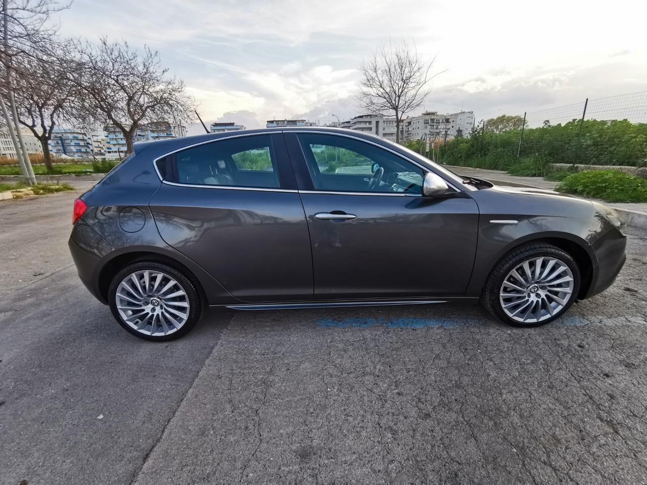 Alfa Romeo Giulietta 1.4 Turbo MultiAir Distinctive