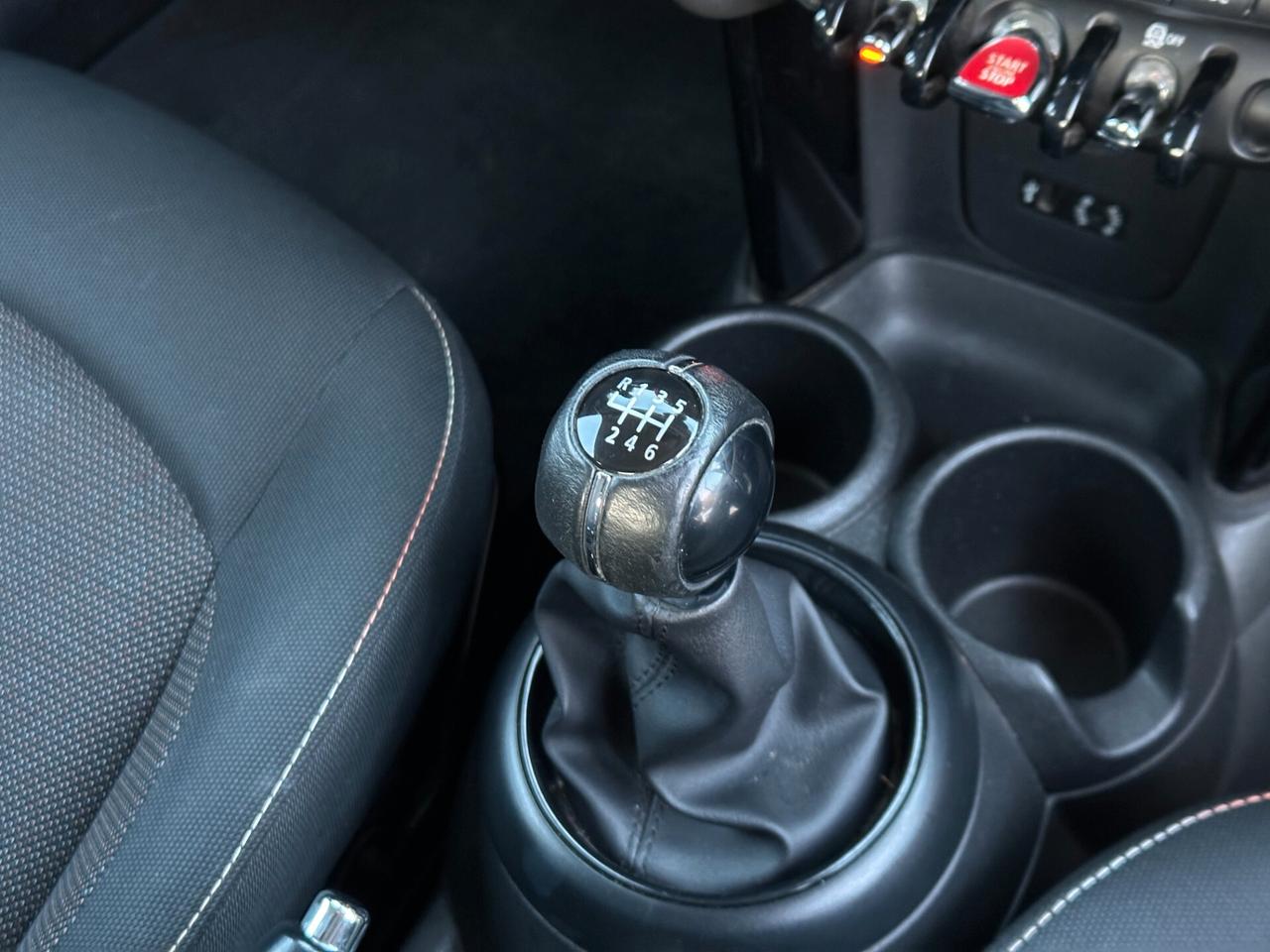 MINI 5 porte 1.5 Cooper D Business